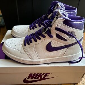 Nike Air Jordan 1 1985 women’s size 9 purple